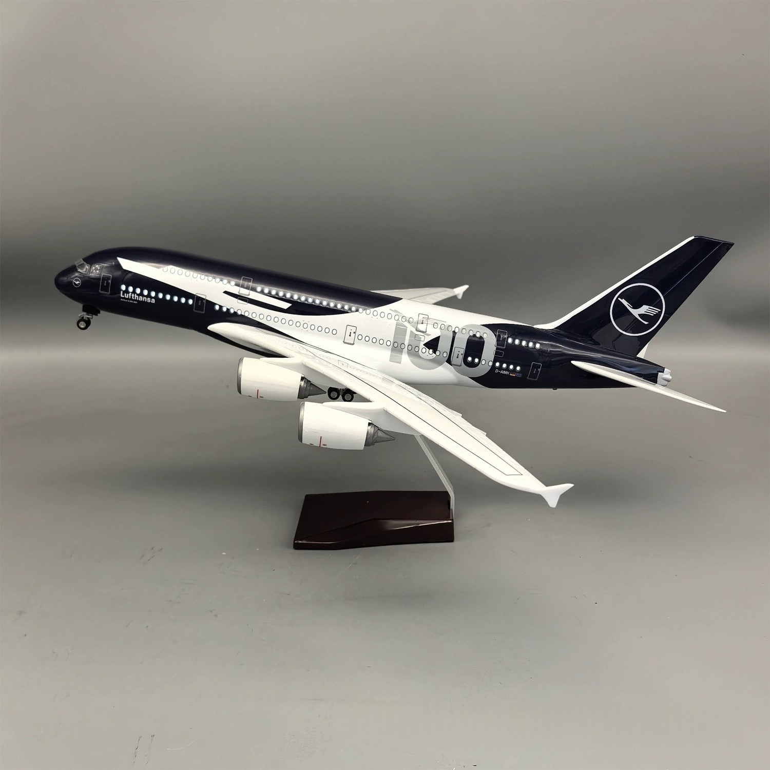 Model Kit Plane - Новая коллекционная модель самолета Lufthansa A380