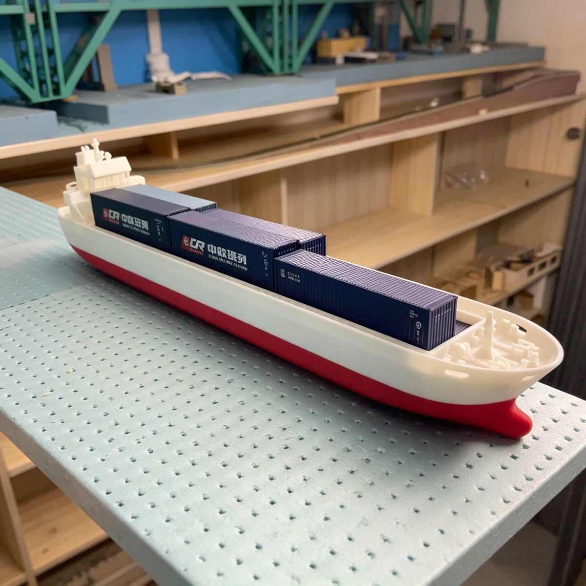 Model Kit Yacht - Модель малогабаритного судна для внутренних водных