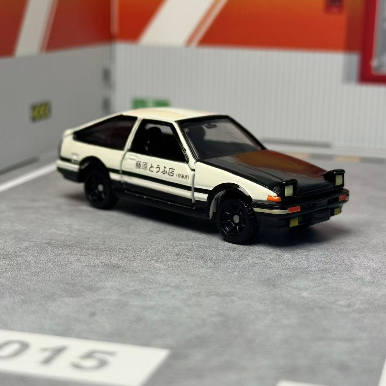 Takara Tomy Tomica NO.145 Drea – обзор и цена Model Kit Ae86