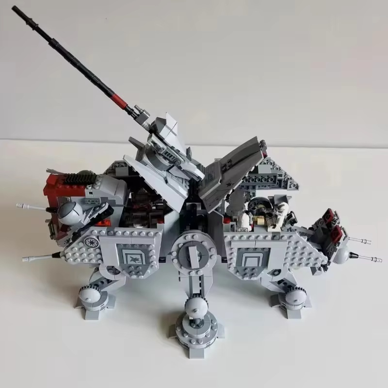 Подарок на день рождения: Везд – обзор и цена Model Kit Runner