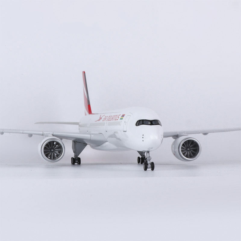 Модель самолета Airbus A350 (М – обзор и цена Model Kit Plane